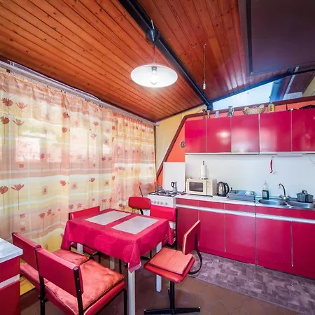 Appartamento Irénke Apartman *